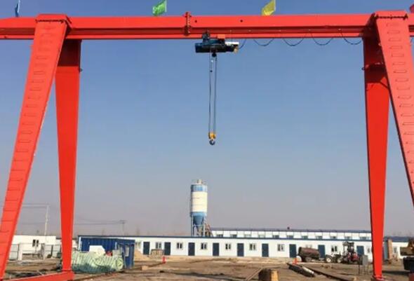 5噸龍門吊的價(jià)格、5噸龍門吊廠家提供詳細(xì)報(bào)價(jià)